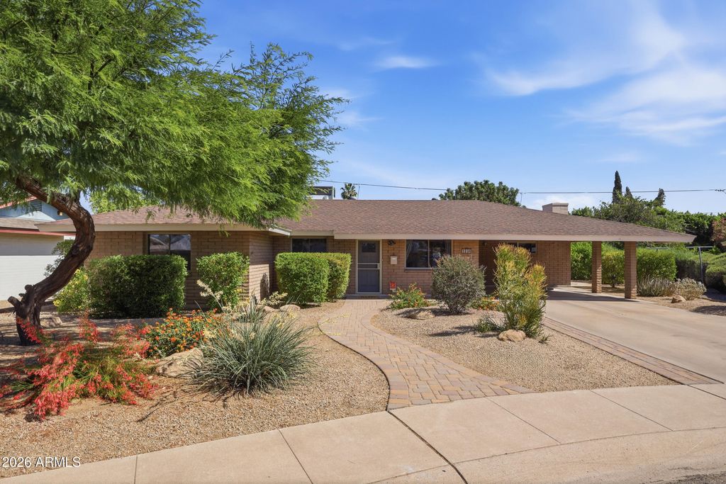 1236 E DEL RIO Drive, Tempe, AZ 85282