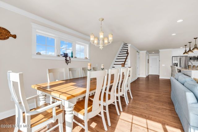 8 Meadow Avenue, Manasquan, NJ 08736