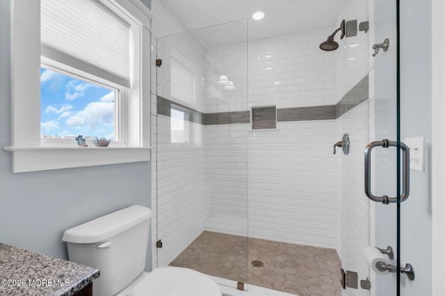 8 Meadow Avenue, Manasquan, NJ 08736