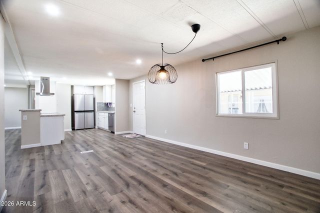 2609 W Southern Avenue 182, Tempe, AZ 85282