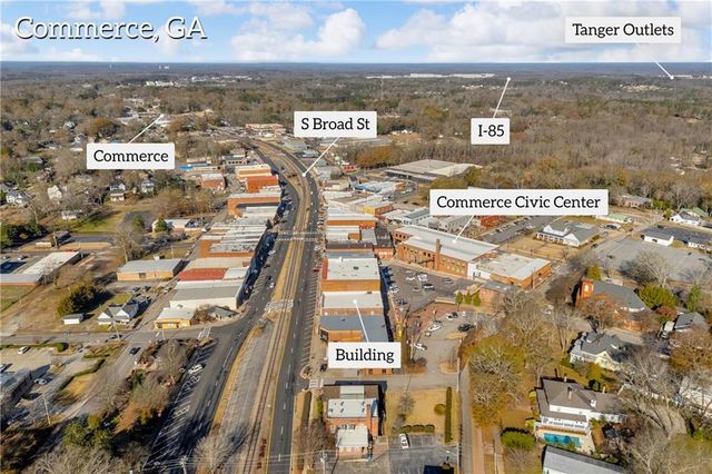 1642 Broad Street 22, Commerce, GA 30529