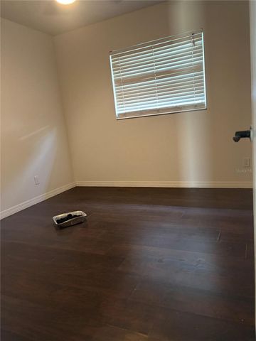 4006 W LAND AVENUE W, Tampa, FL 33616