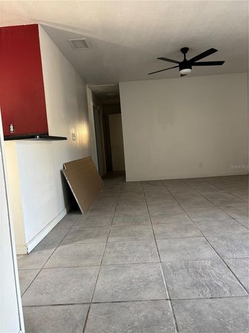 4006 W LAND AVENUE W, Tampa, FL 33616