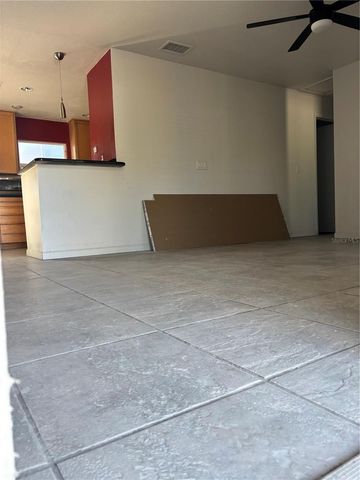 4006 W LAND AVENUE W, Tampa, FL 33616