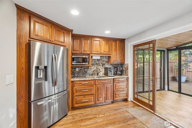 7343 19th Avenue NE, Seattle, WA 98115