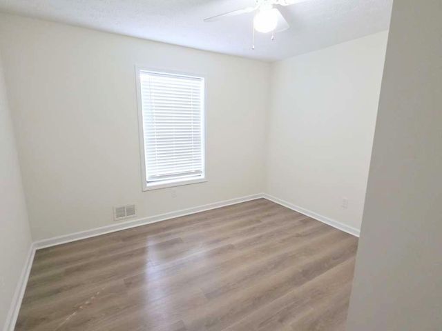 1411 E Shiloh Trail NW, Kennesaw, GA 30144