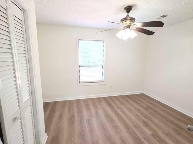 1411 E Shiloh Trail NW, Kennesaw, GA 30144