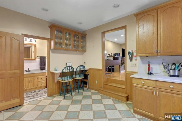 148 Magnolia Avenue, Kearny, NJ 07032