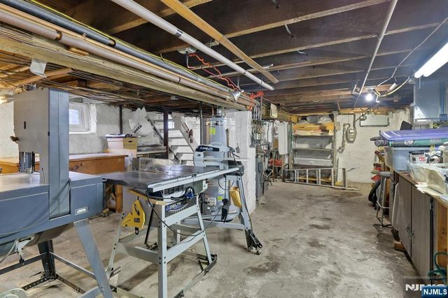 148 Magnolia Avenue, Kearny, NJ 07032