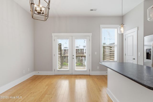 1810 Bungalow Row, Wilmington, NC 28409