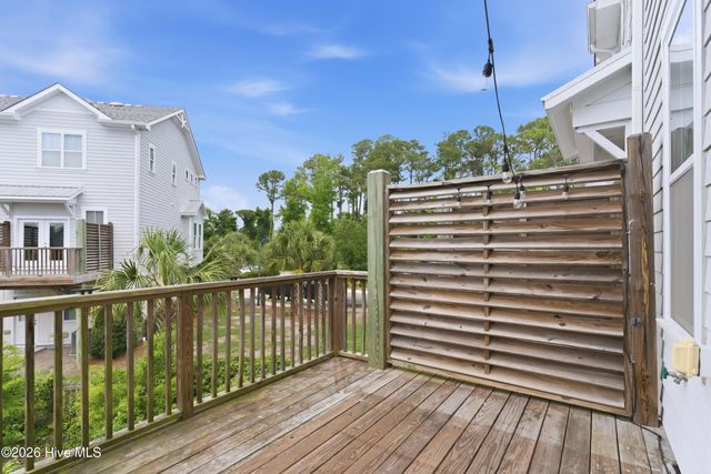 1810 Bungalow Row, Wilmington, NC 28409