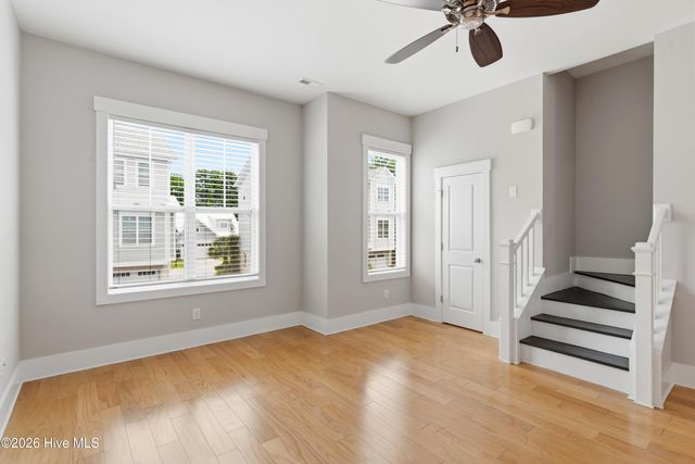 1810 Bungalow Row, Wilmington, NC 28409