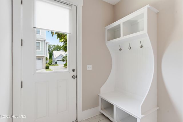 1810 Bungalow Row, Wilmington, NC 28409