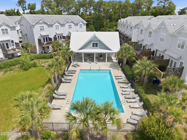1810 Bungalow Row, Wilmington, NC 28409