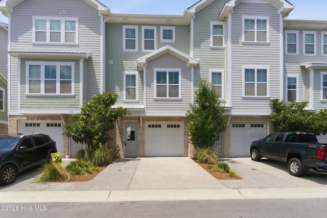 1810 Bungalow Row, Wilmington, NC 28409