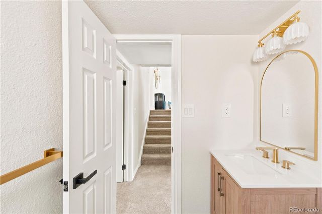 11831 W 70th Place, Arvada, CO 80004