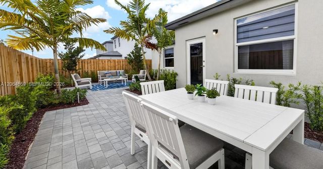 19535 SW 337 TER, Miami, FL 33034