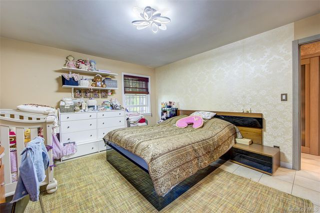 71-15 167th Street, Fresh Meadows, NY 11365