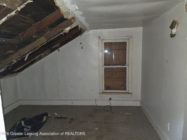 2315 N High Street, Lansing, MI 48906