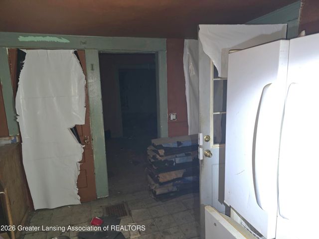 2315 N High Street, Lansing, MI 48906