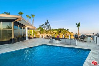 6530 Lakeridge Road, Los Angeles, CA 90068