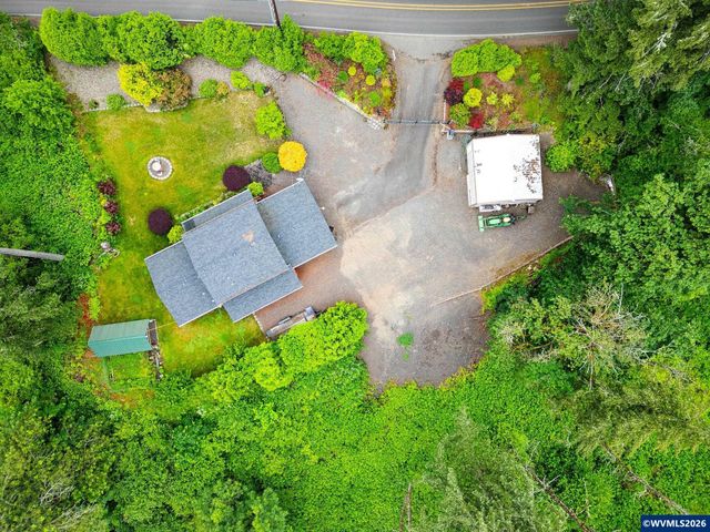 16110 S Maplelane Rd, Oregon City, OR 97045