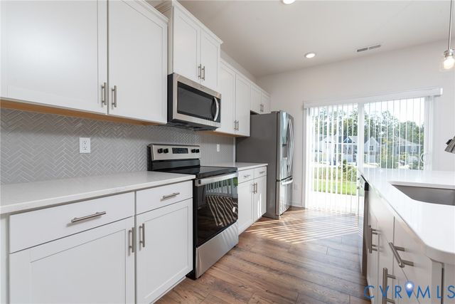 11301 Benton Pointe Way, Chester, VA 23831