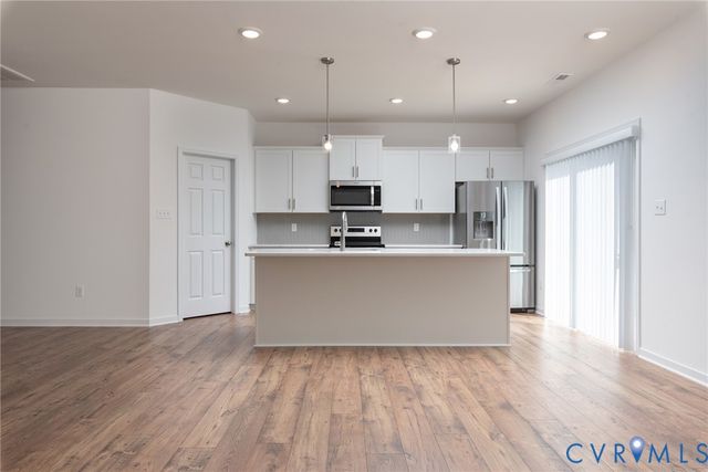 11301 Benton Pointe Way, Chester, VA 23831