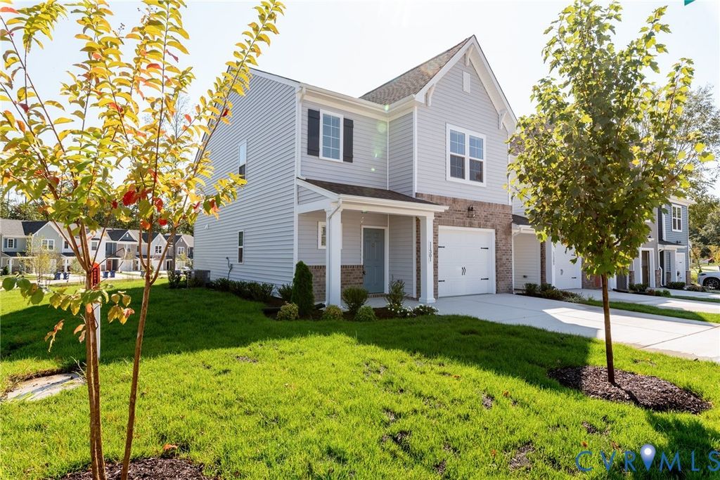 11301 Benton Pointe Way, Chester, VA 23831