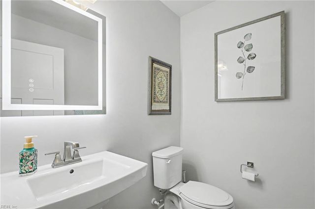 226 Galts Mill ARCH, Williamsburg, VA 23185