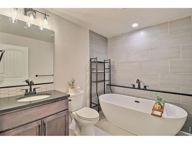 3105 67th Ave Pl, Greeley, CO 80634