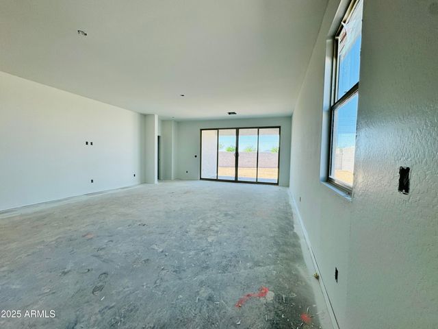 47333 W COE Street, Maricopa, AZ 85139