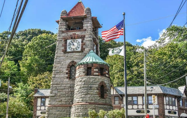 317 Main Street C, Roslyn, NY 11576