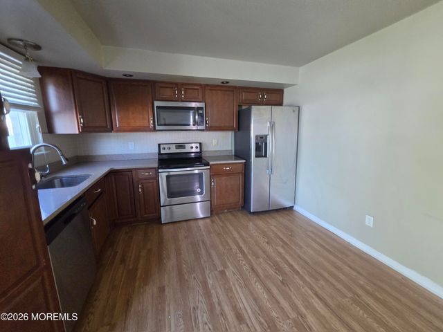 803 Birch Street, Lakehurst, NJ 08733