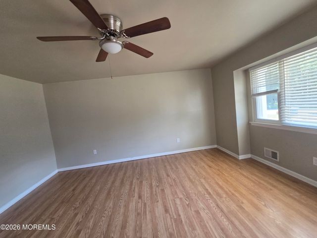803 Birch Street, Lakehurst, NJ 08733