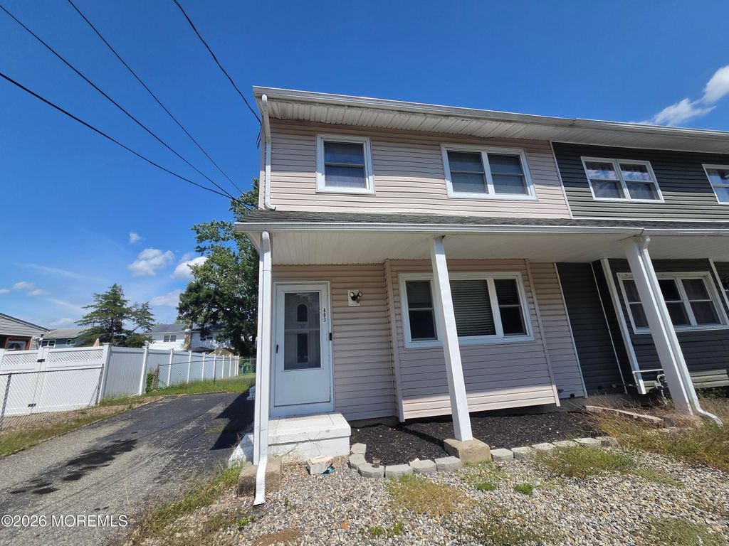 803 Birch Street, Lakehurst, NJ 08733