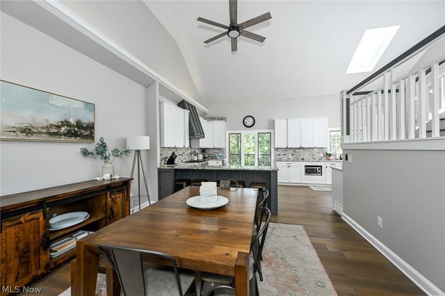 8465 Settlers Passage, Brecksville, OH 44141