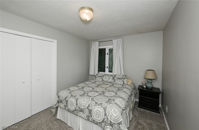 8465 Settlers Passage, Brecksville, OH 44141