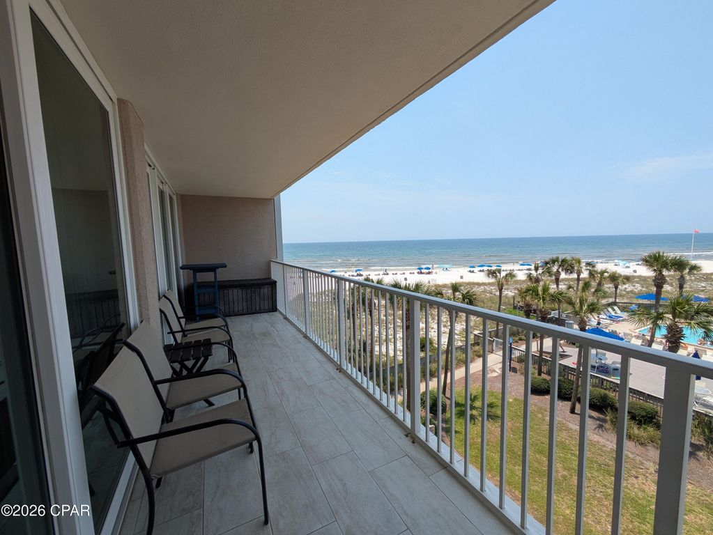 Image 6 of property listing at 7205 Thomas Drive C305, Panama City Beach, FL 32408