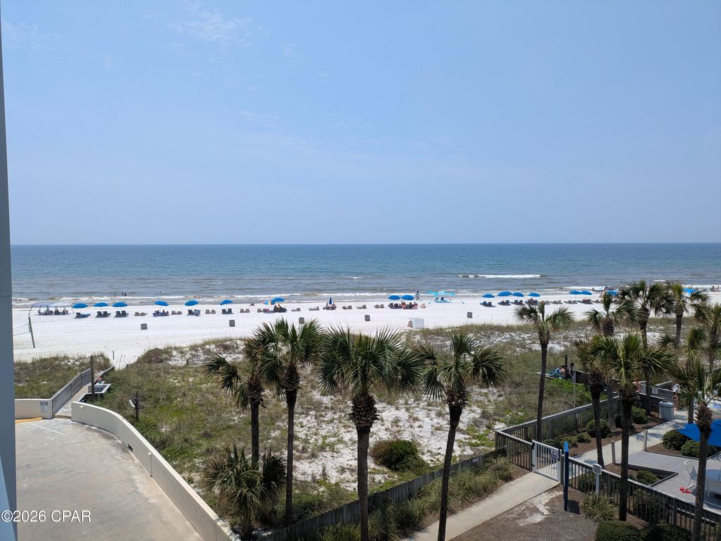 Image 8 of property listing at 7205 Thomas Drive C305, Panama City Beach, FL 32408