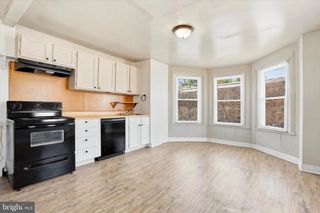 742 N 37TH ST, Philadelphia, PA 19104