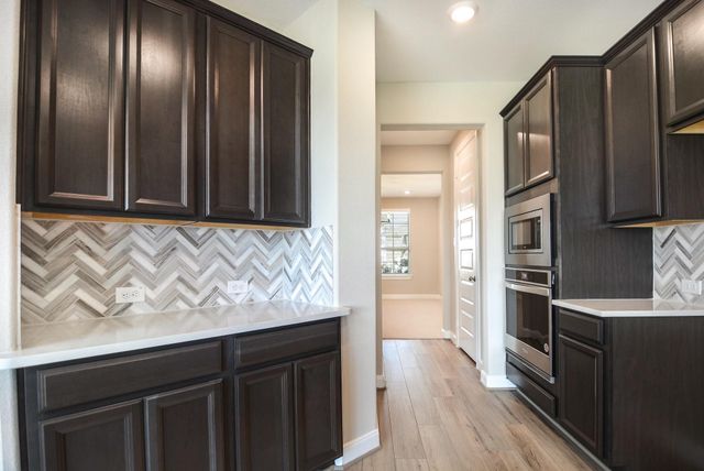 2246 Camden Arbor Trail, Houston, TX 77089