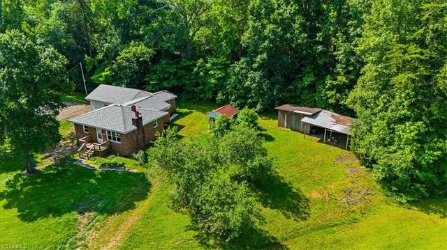 1655 Oakleigh Road, Mcleansville, NC 27301