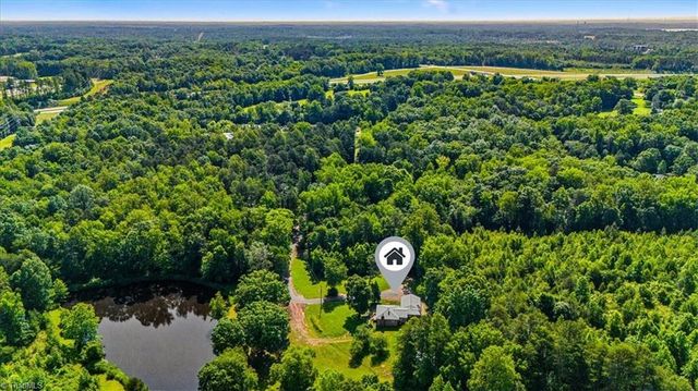 1655 Oakleigh Road, Mcleansville, NC 27301