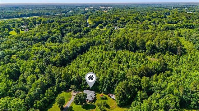 1655 Oakleigh Road, Mcleansville, NC 27301