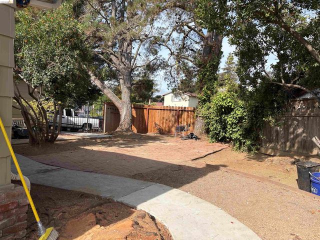 115 Cook Circle, Vallejo, CA 94589