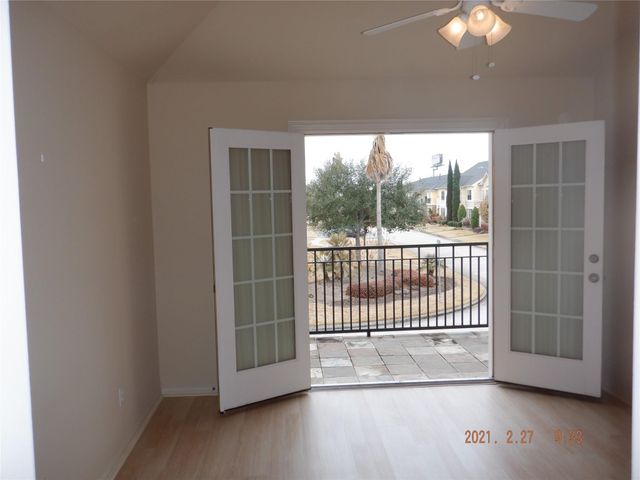 1903 Spring Cedar Lane, Houston, TX 77077