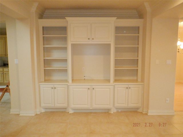 1903 Spring Cedar Lane, Houston, TX 77077