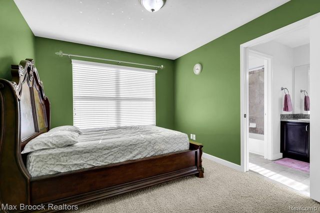 27023 Ladbroke Street, Novi, MI 48374