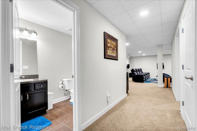 27023 Ladbroke Street, Novi, MI 48374